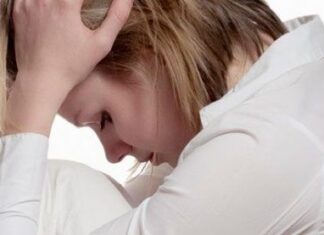 Síndrome de Fatiga Crónica (SFC) – Causas, Diagnóstico, Tratamiento y Consejos