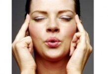 Ejercicios faciales rejuvenecedores y antiestrés