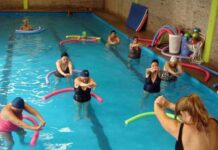 La natación terapéutica beneficiosa para diversas dolencias