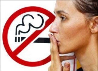 Los Ciudadanos a Favor de Prohibir Fumar en el Coche Los Ciudadanos a Favor de Prohibir Fumar en el Coche