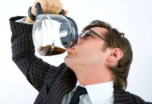 ¿Eres Adicto A La Cafeína?