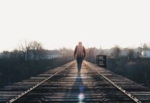 Cómo Evitar el Dolor de Espalda en los Viajes Largos Cómo Evitar el Dolor de Espalda en los Viajes Largos