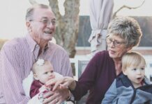 Feliz Día de los Abuelos: Beneficios del Apego Feliz Día de los Abuelos: Beneficios del Apego