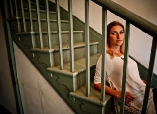 La Soledad de los Cuidadores de Alzhéimer La Soledad de los Cuidadores de Alzhéimer