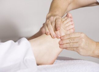 Diferencias Importantes entre un Fisioterapeuta y un Masajista Diferencias Importantes entre un Fisioterapeuta y un Masajista