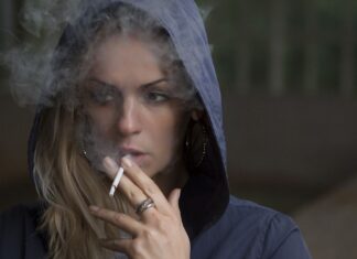 Consejos para Dejar de Fumar sin Coger Kilos de Más Consejos para Dejar de Fumar sin Coger Kilos de Más