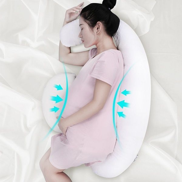 Almohada con forma de luna