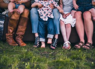 ¿Qué es la HIPERQUERATOSIS o Durezas en Pies? QUITAR DUREZAS con Piedra Pómez Qué es la HIPERQUERATOSIS o Durezas en los Pies