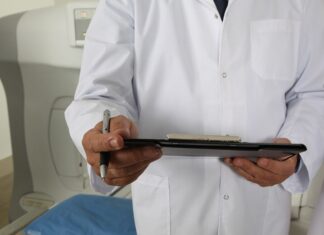 Cuándo llamar al PEDIATRA urgentemente Cuándo llamar al PEDIATRA urgentemente