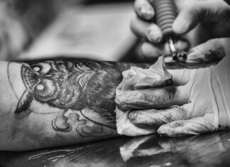 Tatuajes infectados: ¿qué hago? Tatuajes infectados: ¿qué hago?