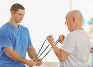 Que esperar en tu primera visita al fisioterapeuta en la adolescencia