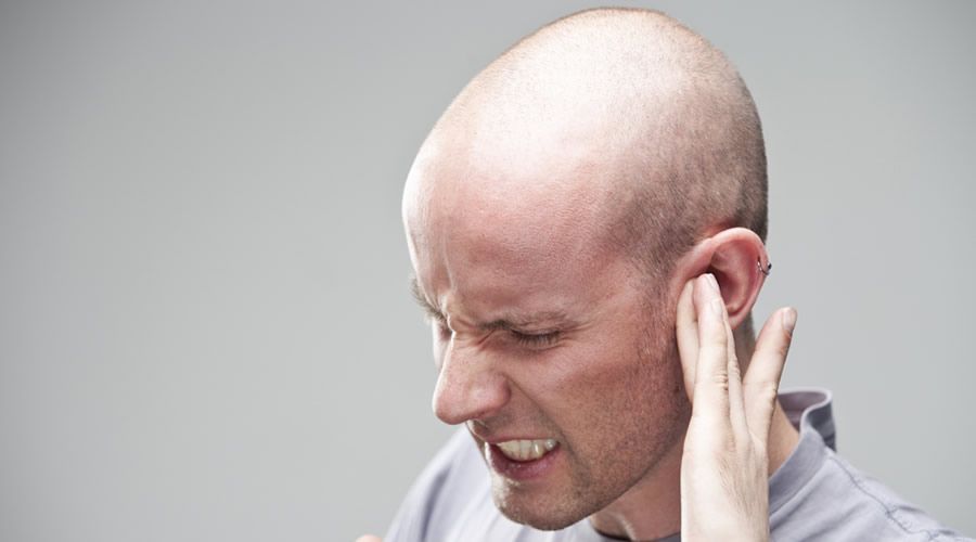 contractura muscular provoque acúfenos